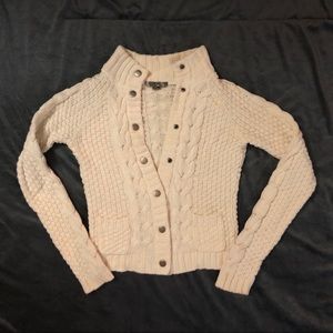 button up knitted crew neck